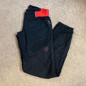 La Sportiva Women’s Tundra Pants - Black